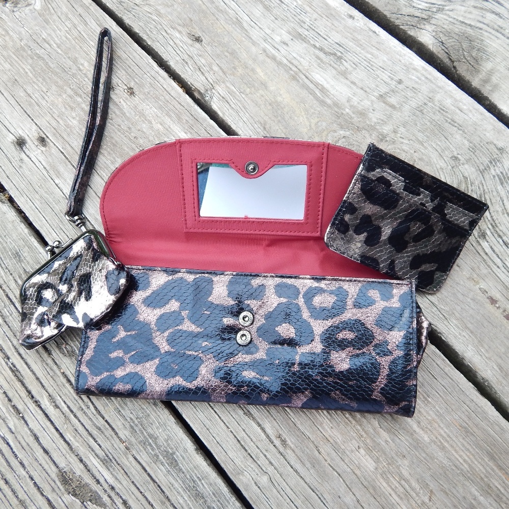 leopard print faux snakeskin clutch 2 accessories